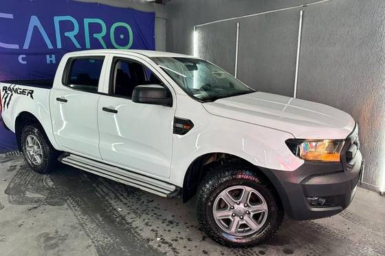 FORD RANGER 2.2 BLACK 4X2 CD 16V DIESEL 4P AUTOMÁTICO FORD RANGER 2.2 BLACK 4X2 CD 16V DIESEL 4P AUTOMÁTICO